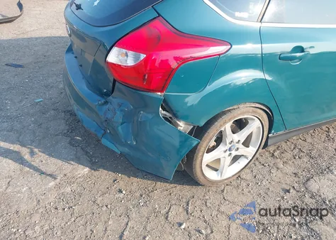 2012 Ford Focus Titanium из США, поврежденный, VIN 1FAHP3N21CL297282